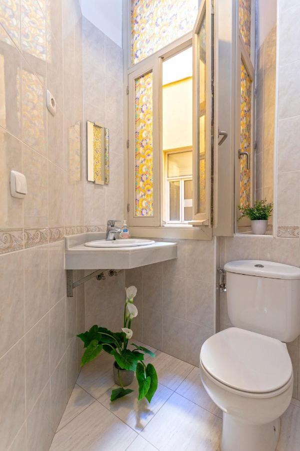 -Malagasunapts- Historic Heart Of Malaga Aa Wifi المظهر الخارجي الصورة
