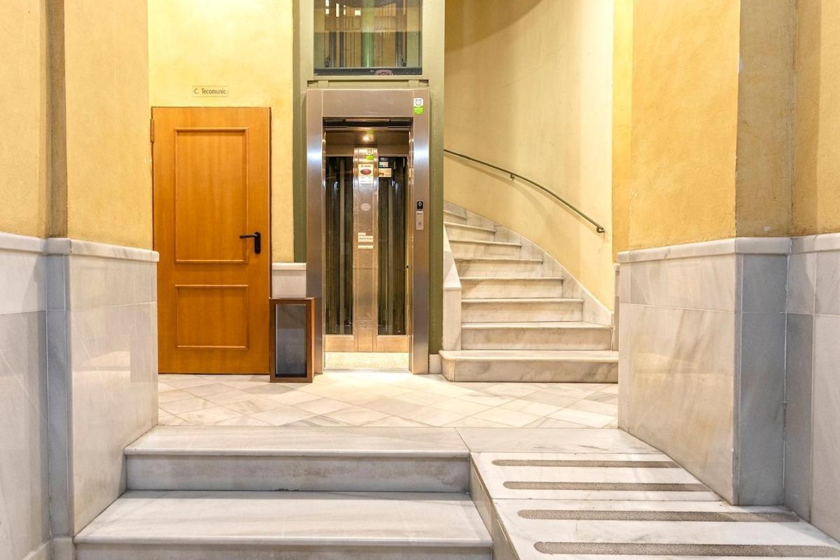 -Malagasunapts- Historic Heart Of Malaga Aa Wifi المظهر الخارجي الصورة